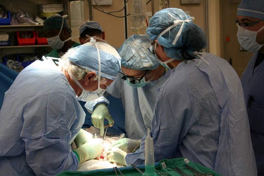 عمل تومور قلب و کلیه بدون جراحی برای اولین بار در دنیا