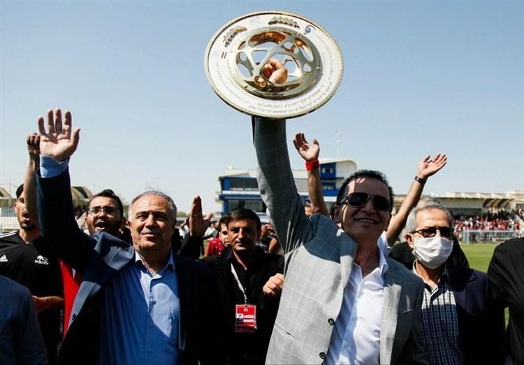 نایب قهرمانی استقلال را تبریک می گویند، قهرمانی تراکتور نایب قهرمانی استقلال را تبریک می گویند، قهرمانی تراکتور را نه!
