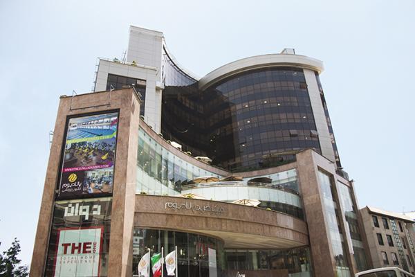 مرکز خرید پالادیوم یکی از مراکز خرید لوکس تهران