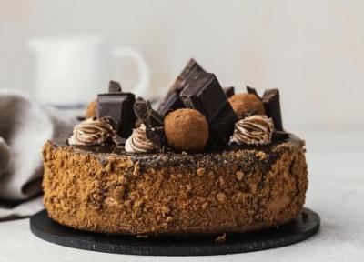 طرز تهیه کیک کاکائویی با شیر؛ دسری نرم و مناسب پذیرایی